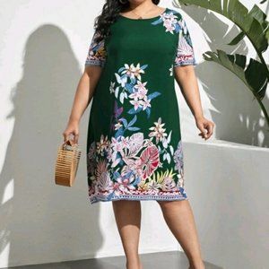 NEW Plus Floral Tunic Dress